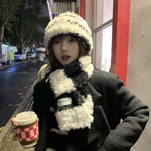 毛绒绒黑白条纹围巾帽子女冬季保暖加厚显脸小针织帽韩版护耳冷帽