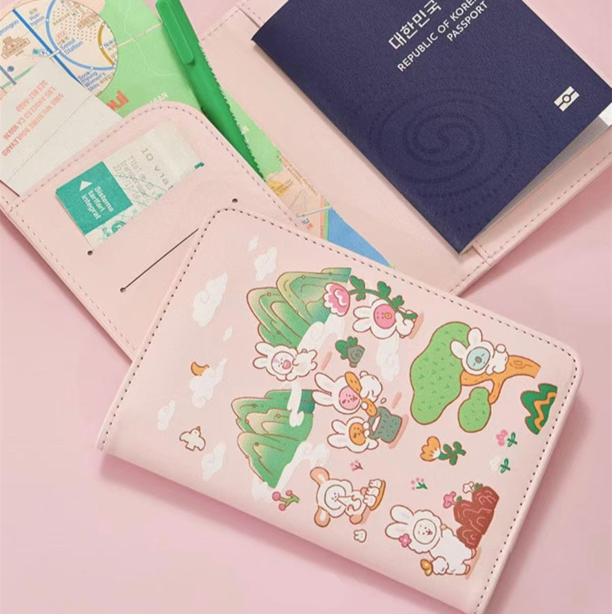 韩国代BTS防弹少年团BT21兔子linefriends官方正品护照夹卡包