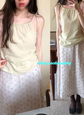 eihey诶嘿甜美简约淡黄色肩带可调节修身吊带背心上衣蝴蝶结长裙