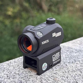 罗密欧R5金属户外一倍望远镜户外收藏弹弓装 饰金属红点镜收藏镜