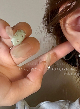 冷淡风蝴蝶耳圈高级感小众设计耳钉2025新款潮简约ins风圈圈耳环