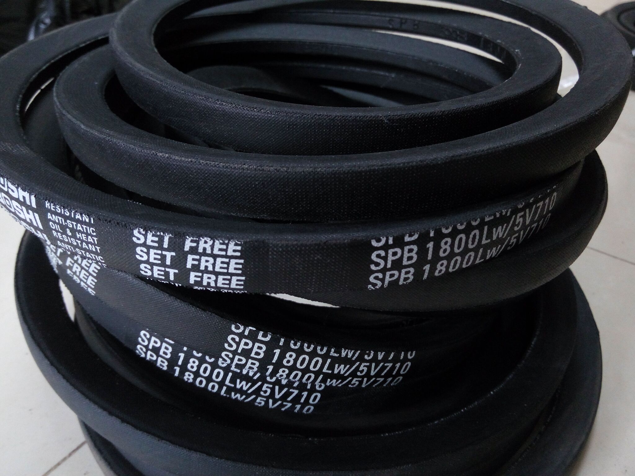 三之星MITSUBOSHI三角带SPB1800LW/5V710,SPB3025LW,SPB3070LW