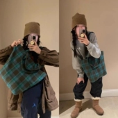 2025秋新品 葵绿撞色灰咖格纹羊毛格子单肩手拎两用包通勤旅行大包