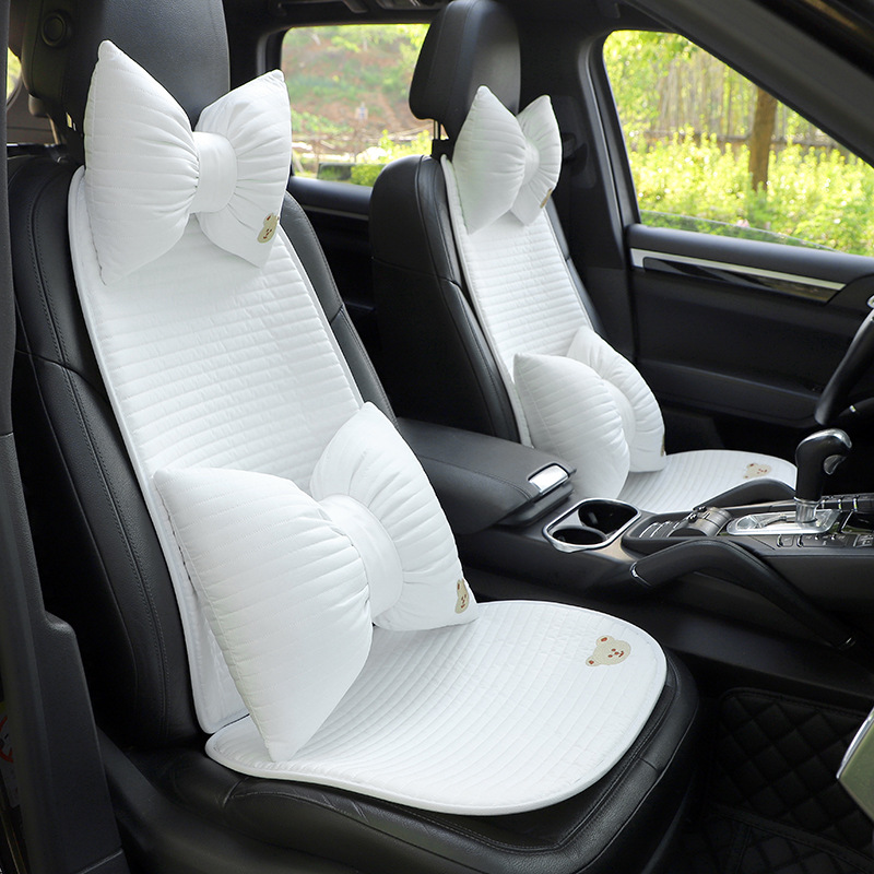 汽车坐垫夏季冰丝凉垫透气可爱