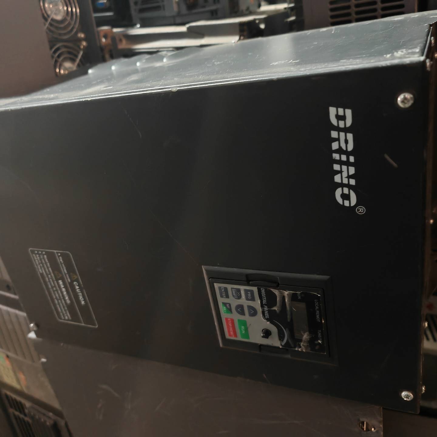 [议价]递恩变频器，型号DNV510-022G3/030P3，三相