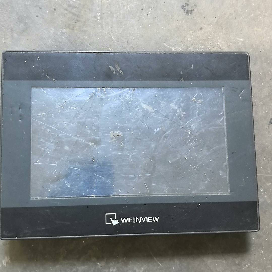 [议价]威纶通触摸屏MT6070iH5WV   ，外壳破啦，