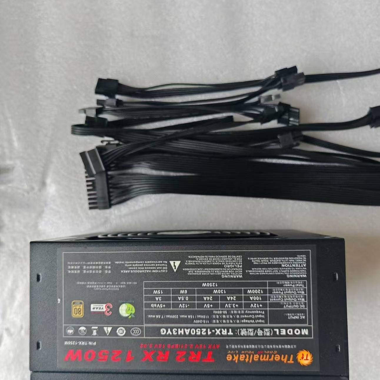 [议价]TT TR2 RX 1250W金牌全模组电源，80PLUS金