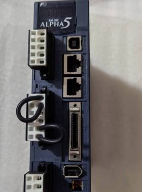 富士 RYT201D5-EXVS2 400W伺服驱动器有一件
