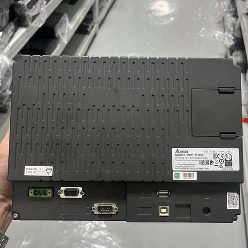 台达触摸屏 DOP-110CS   DOP-110IS