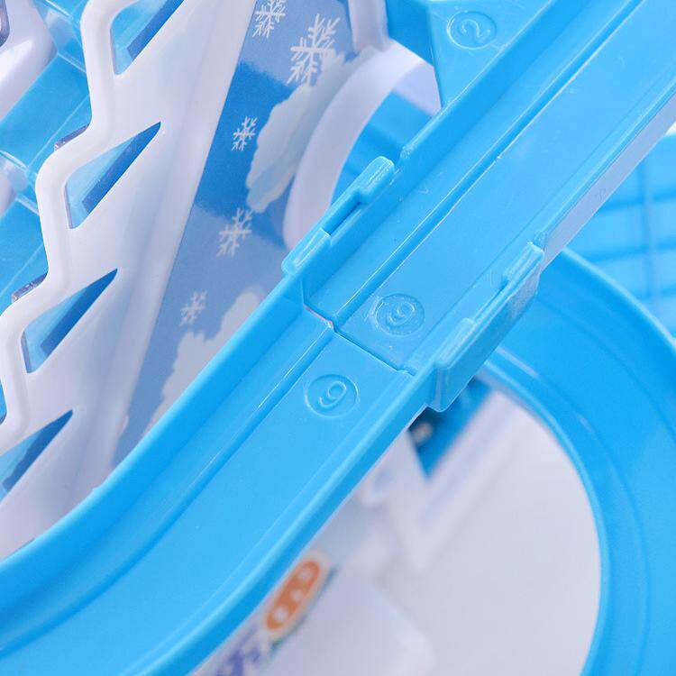 777-3 LARGE TRACK 587 SERIES PENGUIN ROTATING SLIDE ELECTRIC MUSICAL PENGUIN STAIR CLIMBING CHILDHOOD TOYS