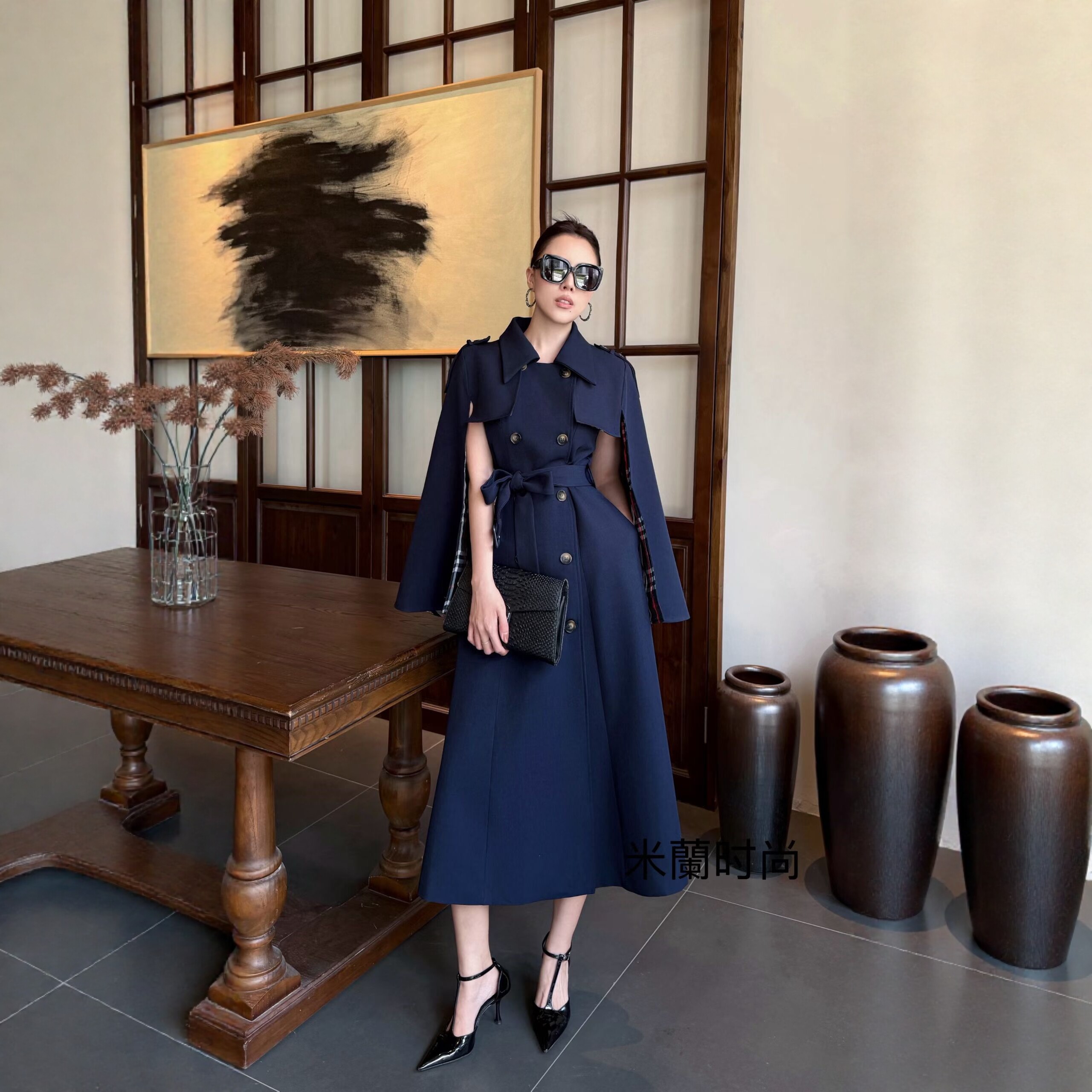 2026秋季新款英伦风女装长款风衣外套女系带双排扣收腰显瘦连衣裙