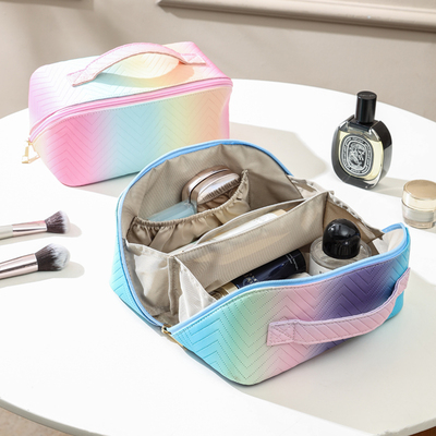 旅行化妆品包女2023新款高级感便携大容量ins风便携收纳袋洗漱包