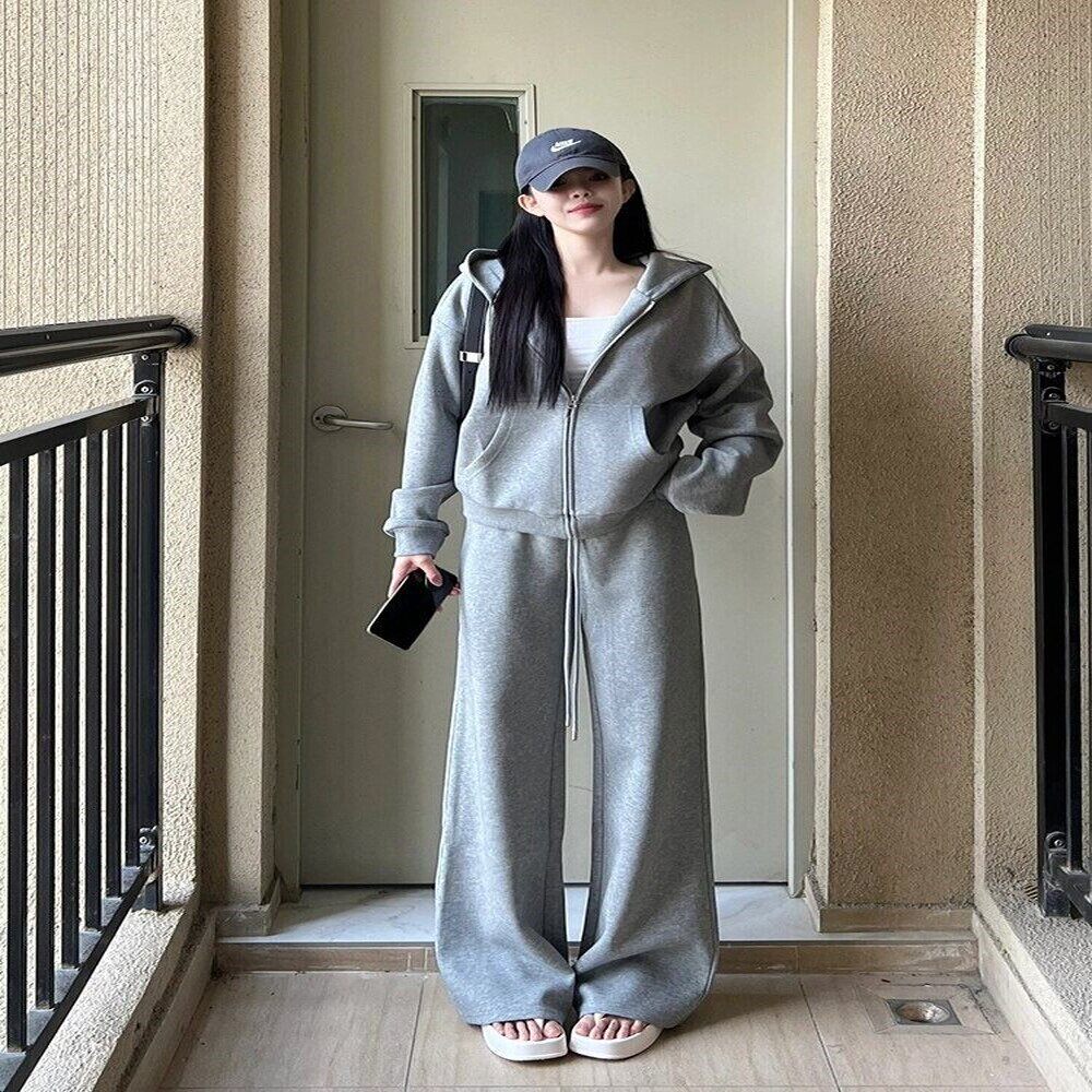 高级感运动服套装女春秋冬欧货休闲灰色卫衣加绒两件套小香风减龄
