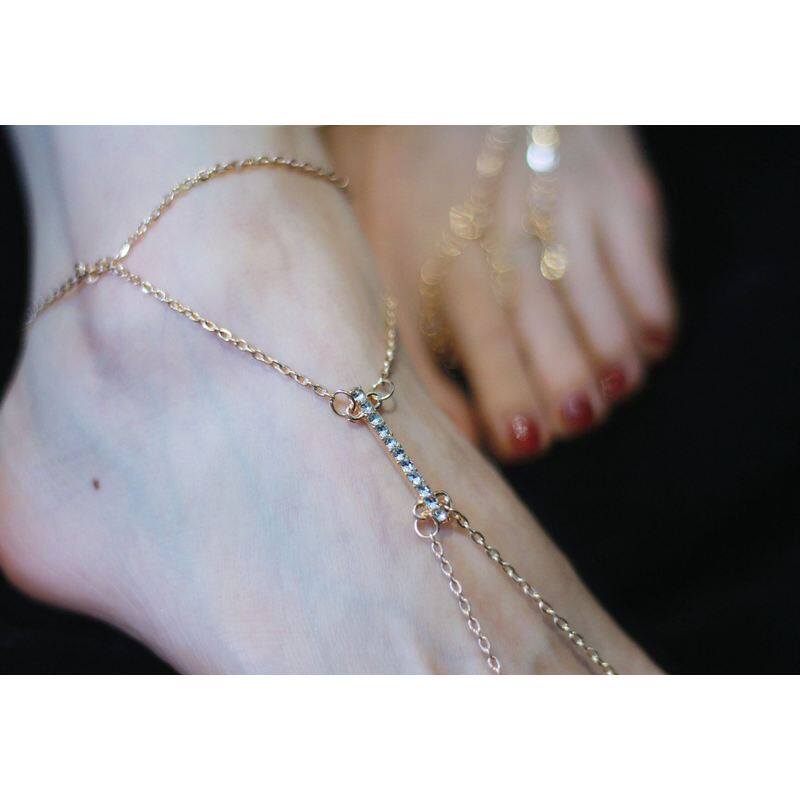 夏季黑绳脚链女链2023新款潮女生夏季足链小众网红高级感脚连饰品