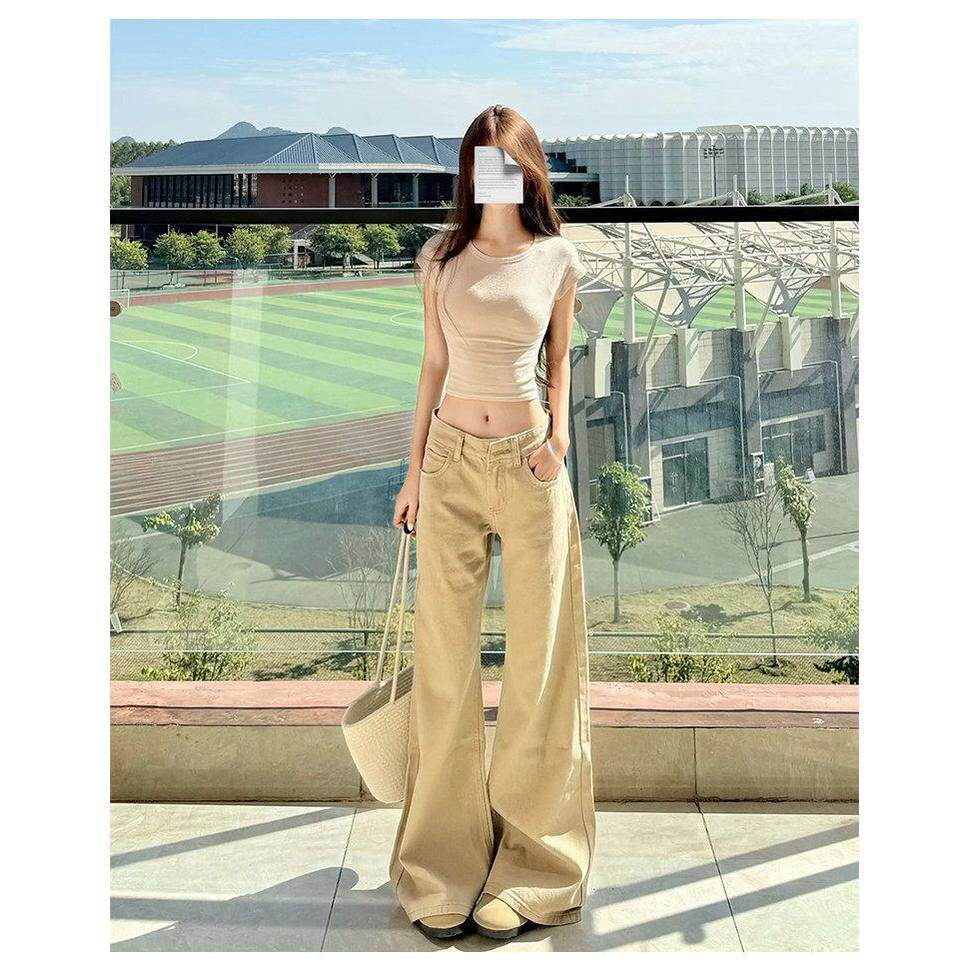 卡其色低腰微喇牛仔裤女2026年春季新款宽松显瘦美式直筒喇叭裤子