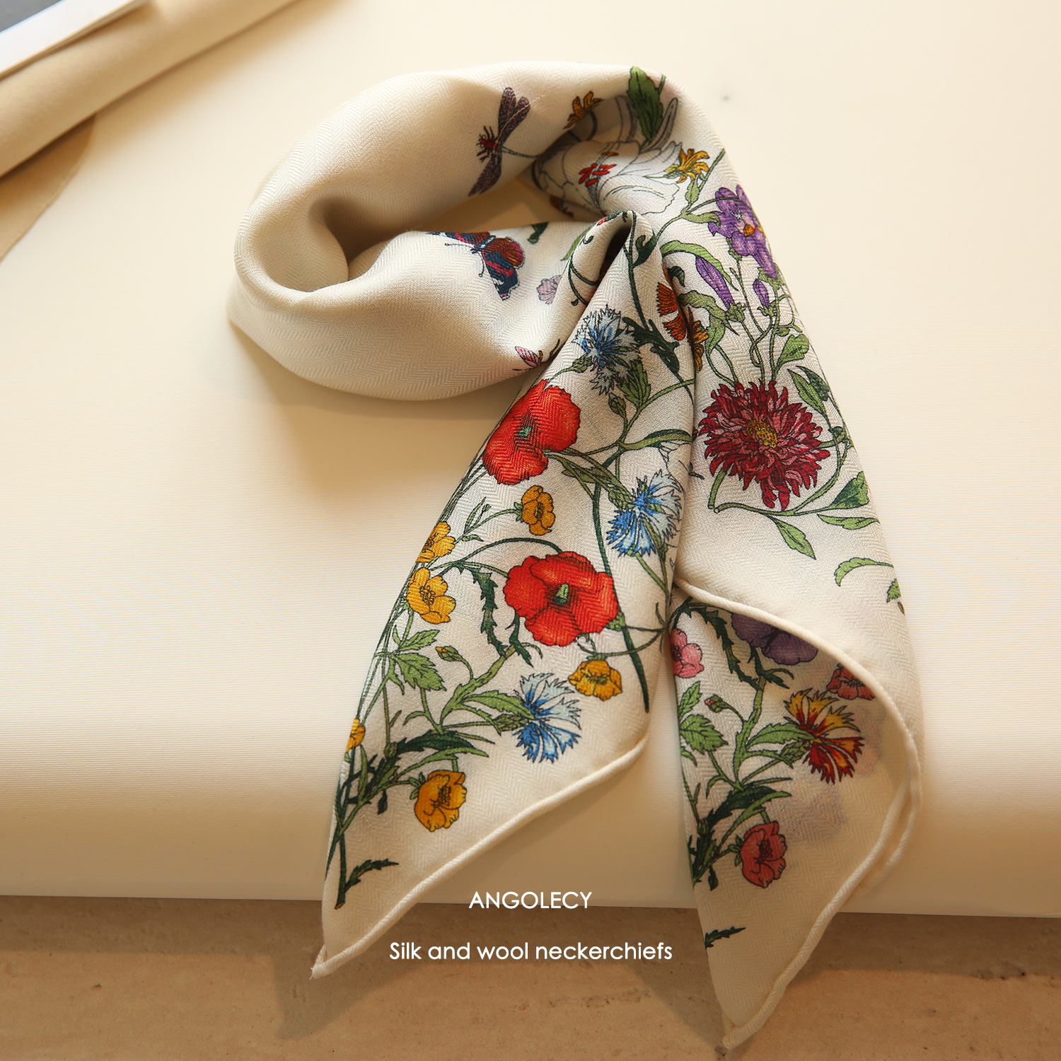 老钱风真丝羊毛围巾女秋冬季百搭丝毛方巾丝巾高级感系脖礼物