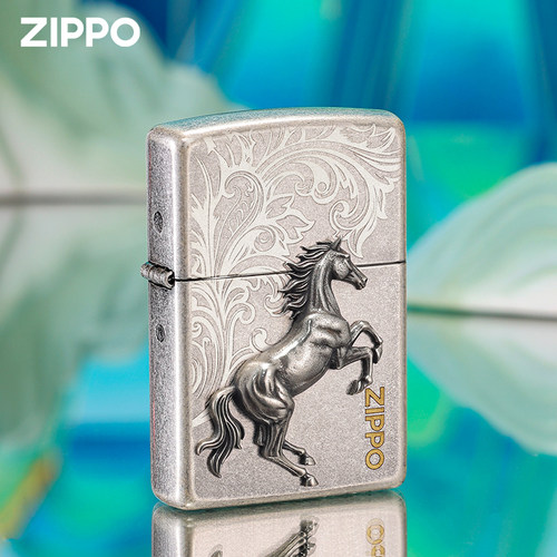 zippo打火机正版铁马金戈 正品贴章防风煤油火机男生日礼物送男友