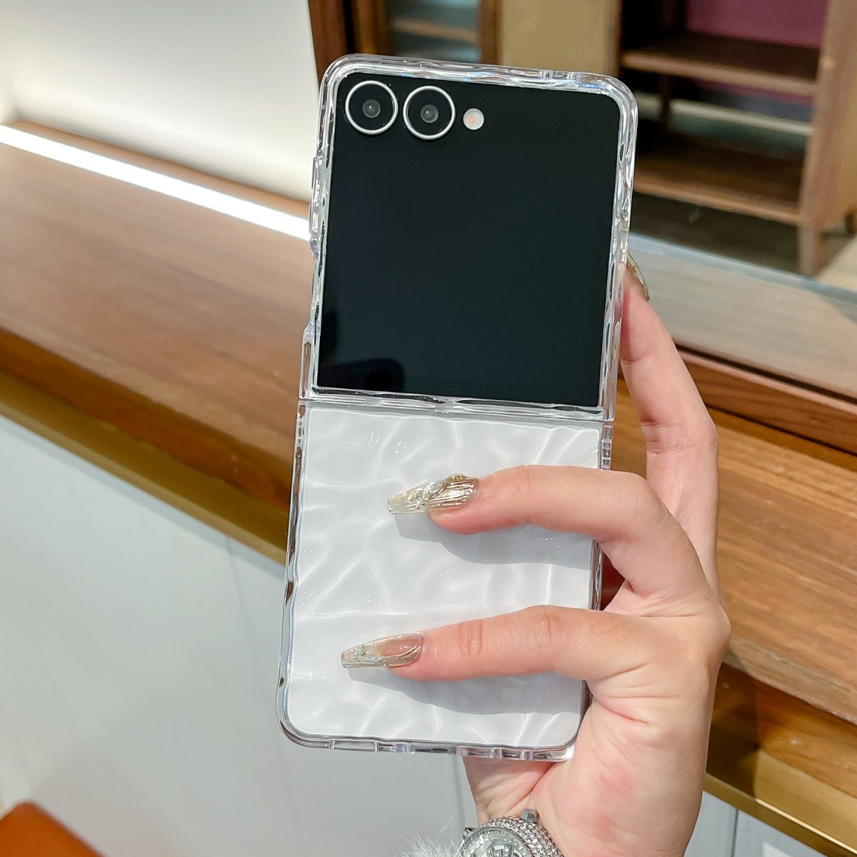 韩国小众ins透明水波纹适用三星galaxyzflip7手机壳折叠屏w24flip保护套翻盖ZFlip5/4防摔全包个性zflip6链条