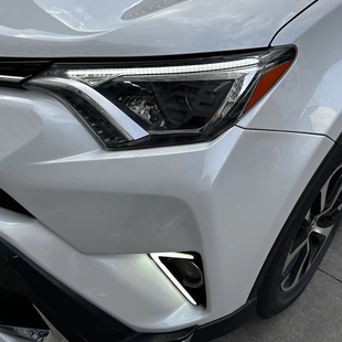 16-19款丰田RAV4荣放日行灯 新rav4改装专用LED日间行车灯前雾灯