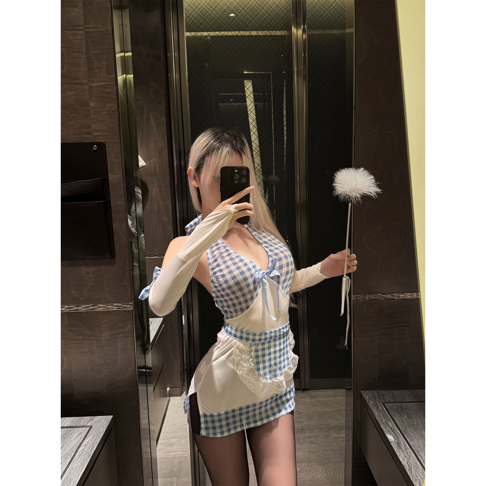 SALTCRUSH 纯欲女仆制服挂脖包臀裙角色扮演性感格纹可爱厨娘睡裙