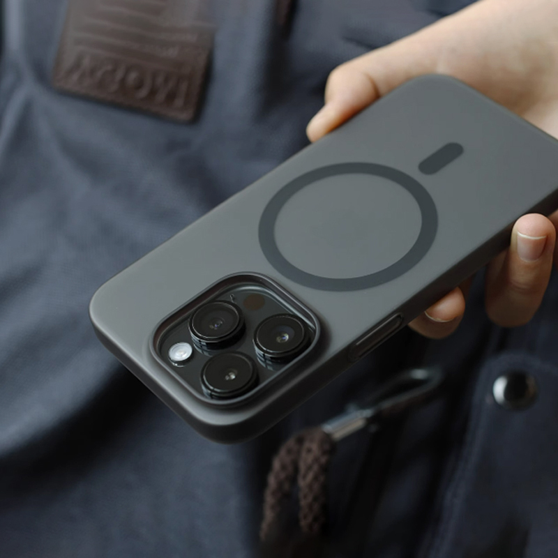 高级感磨砂肤感防指纹手机壳