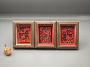 云南非遗白族甲马创意画 手工版画摆件 家居装饰画 木版画 新年礼