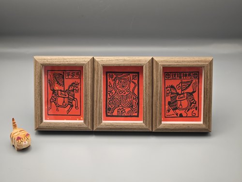 云南非遗白族甲马创意画 手工版画摆件 家居装饰画 木版画 新年礼