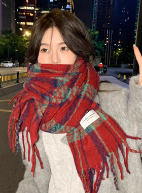 秋冬仿羊绒红色格子保暖围巾