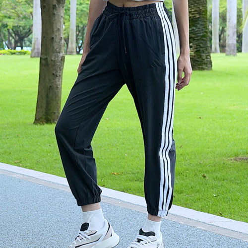 adidas阿迪达斯女子运动休闲长裤裤子JZ2173