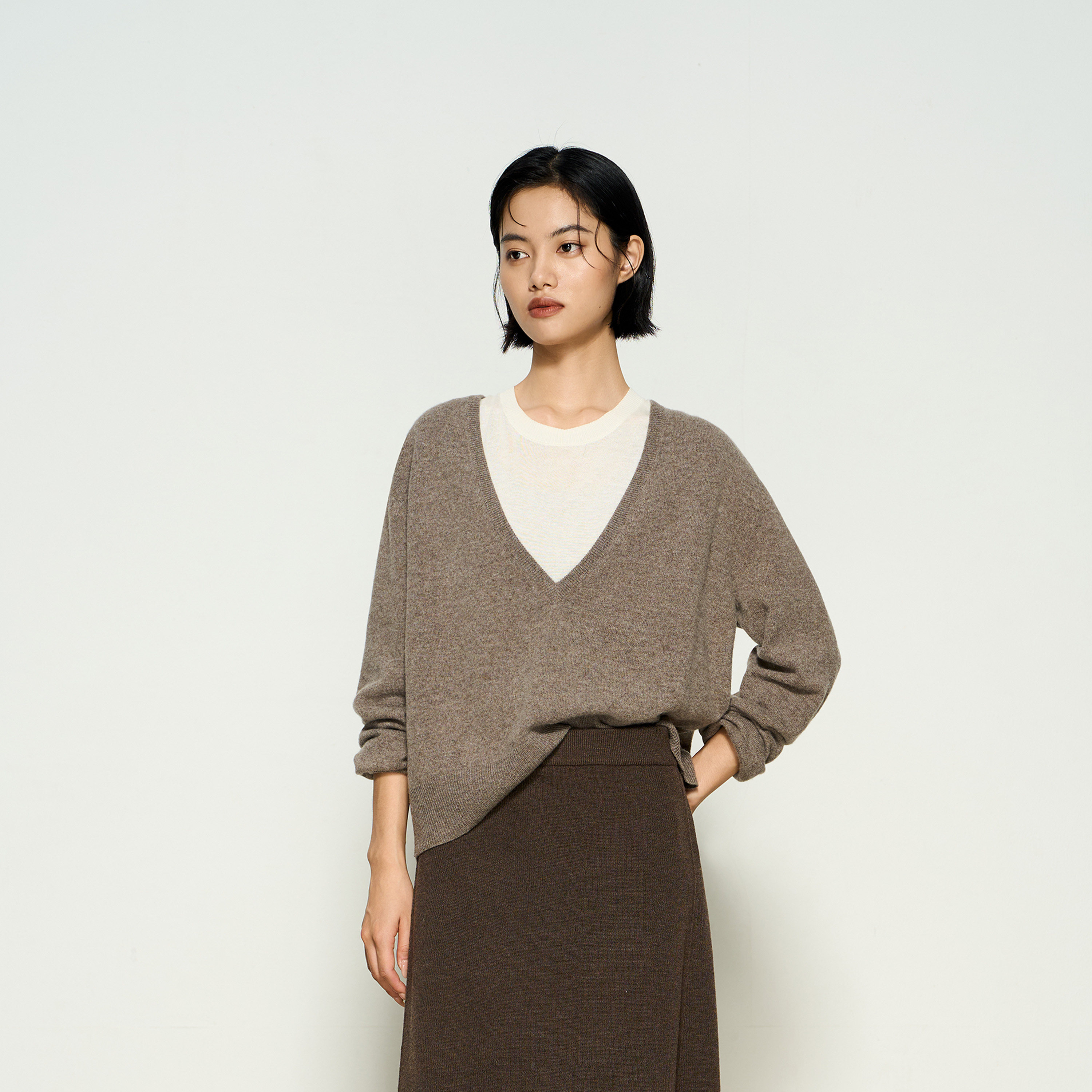 张小某 梨形显瘦定制 100%绵羊毛柔软亲肤叠穿V领毛衣1BW07M1913,女装/女士精品,毛衣,淘宝优惠券,粉丝福利购,淘宝优惠卷