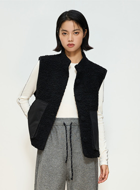 张小某 梨形定制 秋冬简约通勤圆领贴袋马甲1BZ10A2266