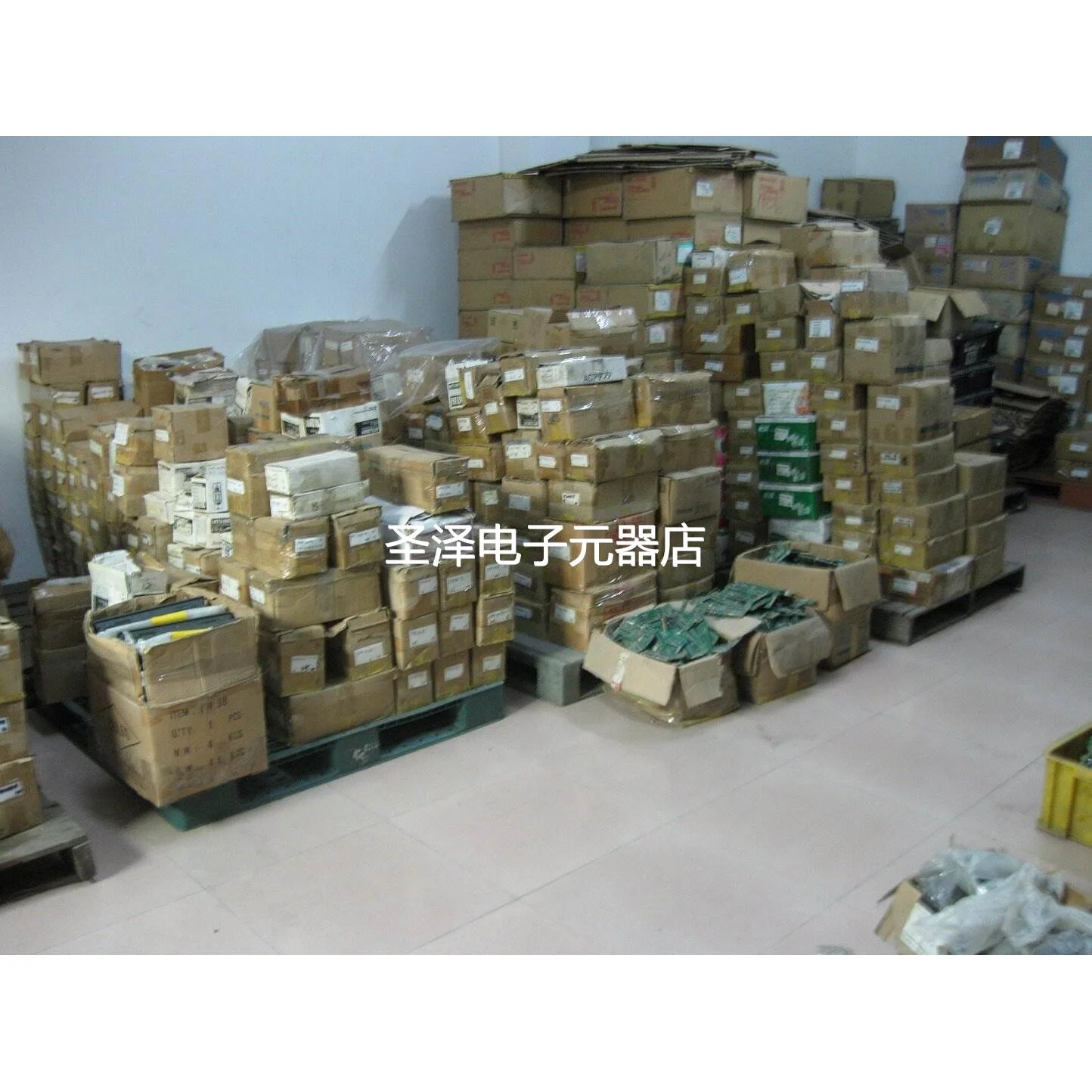 三菱伺服电机HC-SFS3524 HC-SFS5024 HC-SFS3524B议价