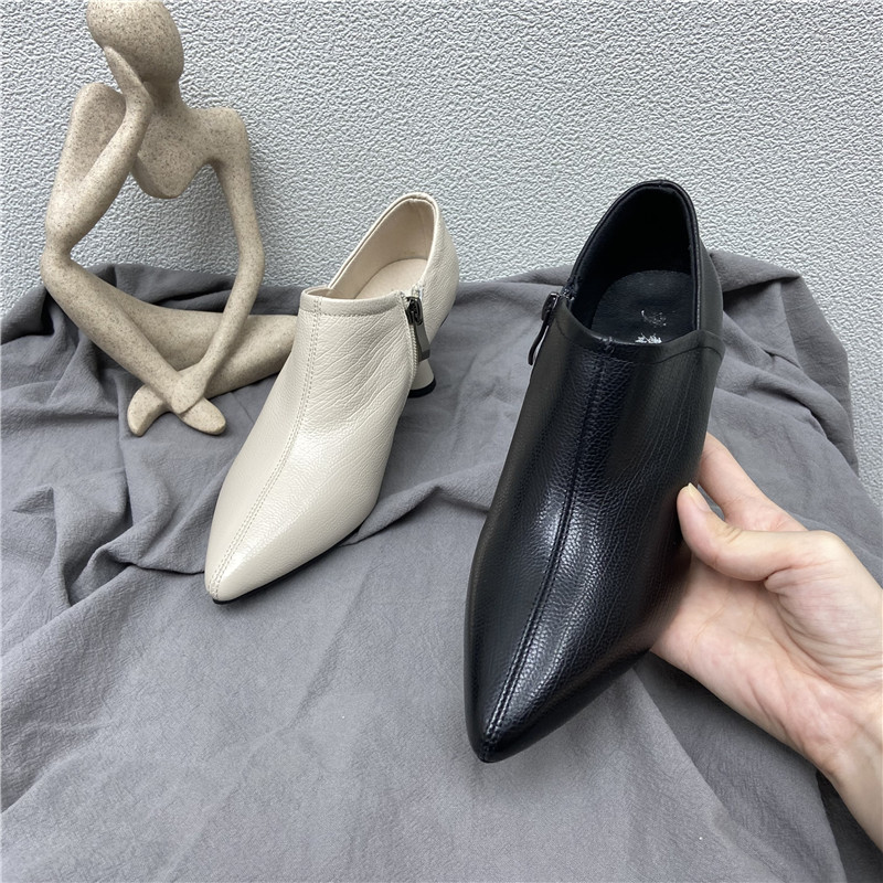 2021秋款上新真皮尖头百搭女单鞋