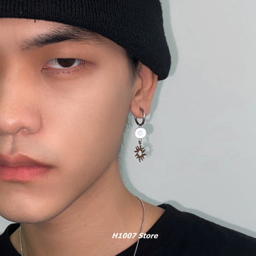 h1007反光珍珠太阳吊坠夹款耳钉