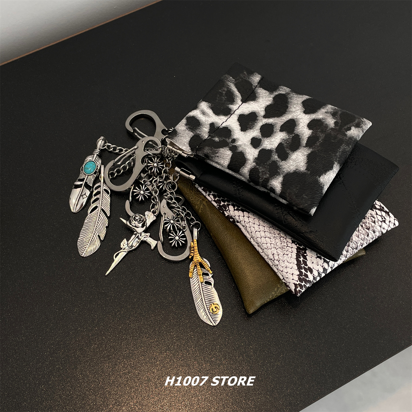 原创设计款羽毛十字花蛇纹包男裤链女腰间挂饰嘻哈风包挂零钱卡包