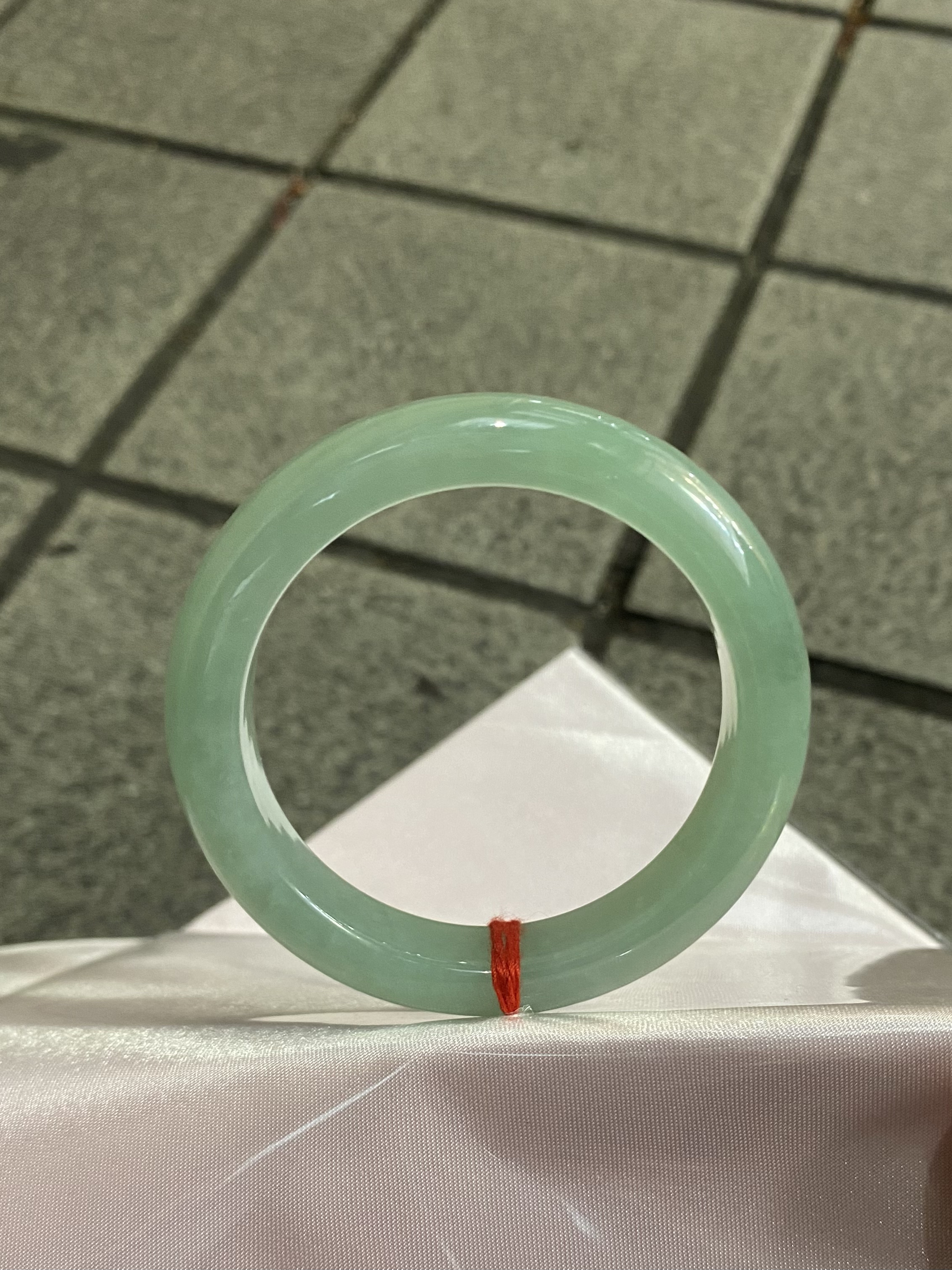 小手福利冰糯晴水绿天然缅甸翡翠手镯正品女款口径52.4mm