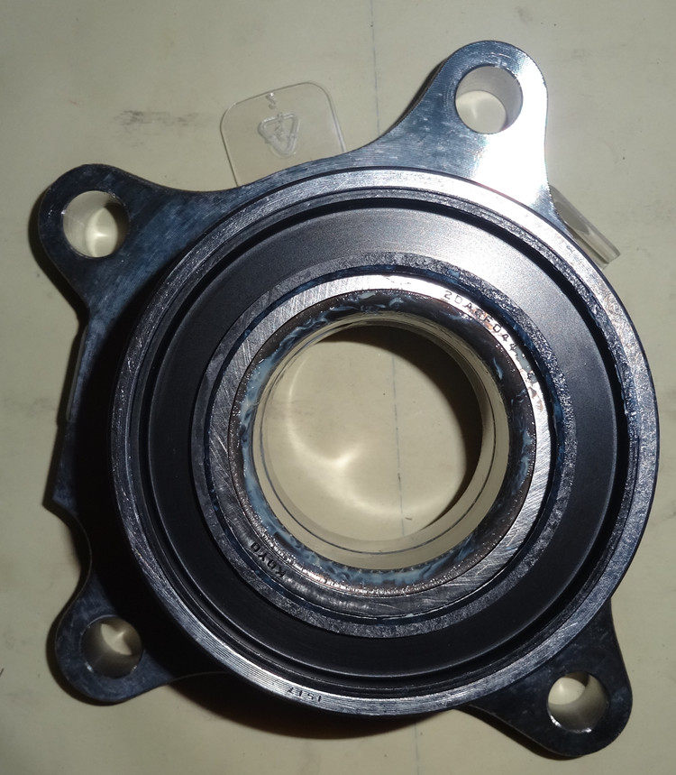 适用于丰田霸道普拉多LC120后轮轴承后轮轴头