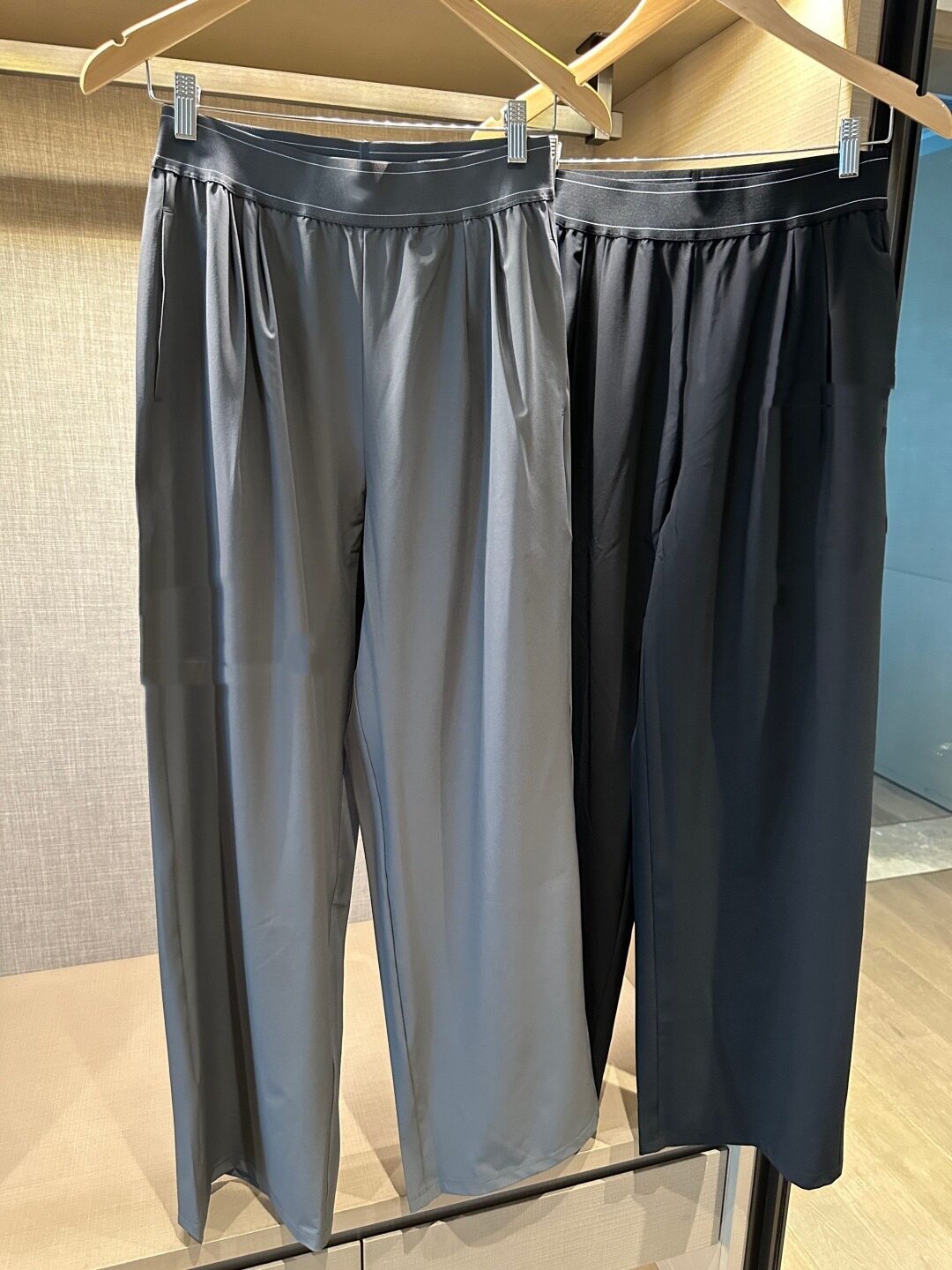 AL时尚薄款直筒休闲裤女长裤春款梭织速干显瘦字母织带腰部