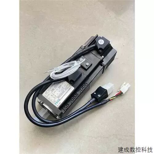 议价伺服马达JSMA-PUC04 驱动器JSDEP-15A-B
