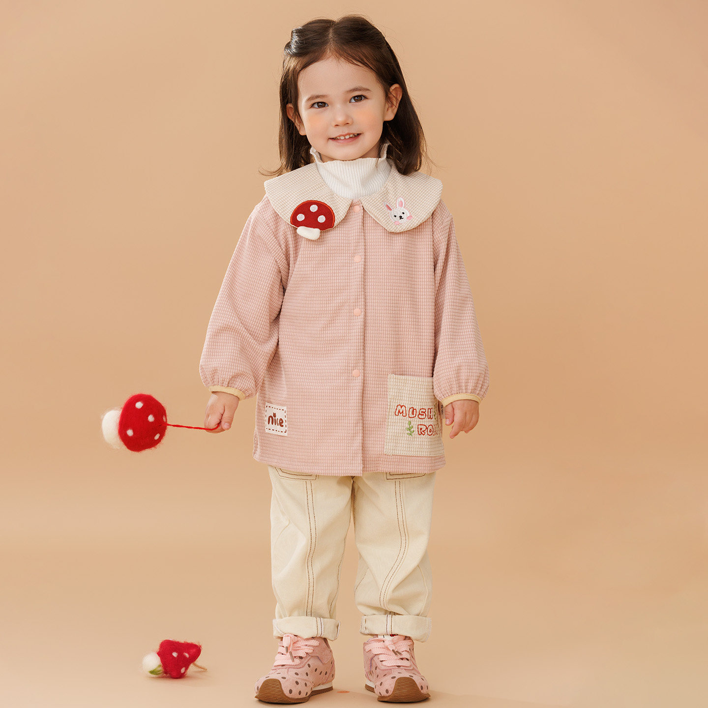 女童秋冬羽绒服防脏罩衣按扣防水吃饭护衣甜美外穿幼儿园画画围裙