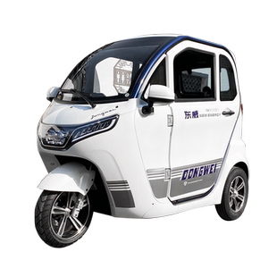 电动车三轮暖气1500W上牌全封闭3C工信部国标东威A7成人小型电摩