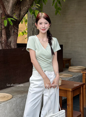 LS述致 设计感交叉v领短袖收腰t恤女2025夏季新款短款上衣60932#