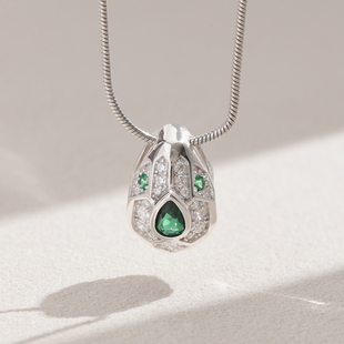 卓蝶珠宝纯银镀白金绿眼灵蛇生肖吊坠女镶嵌合成祖母绿宝石项链坠