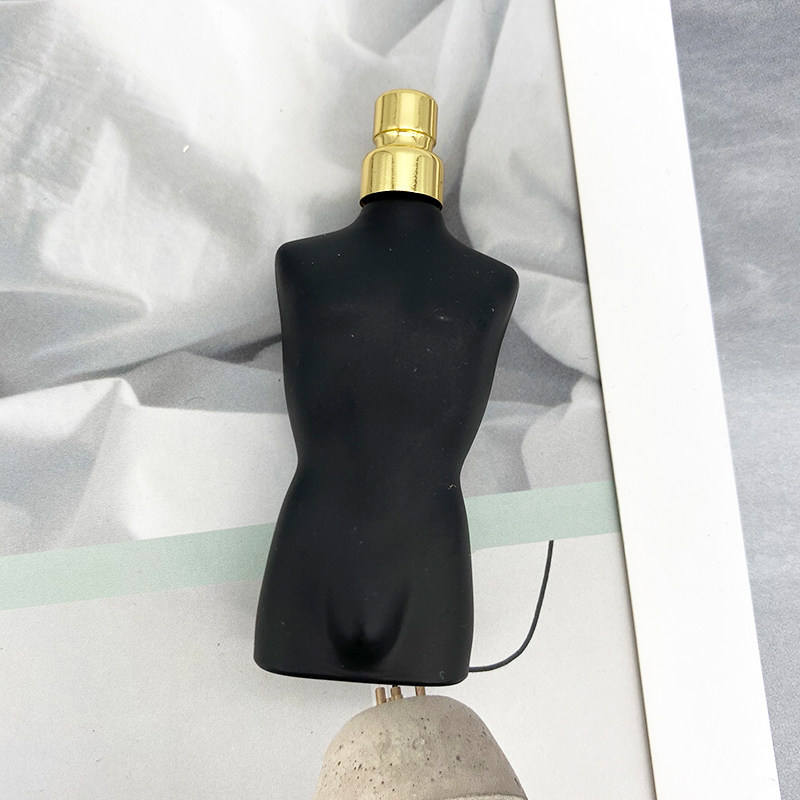 高缇耶Jean Paul Gaultier Le Male Le Parfum男士浓香Q版中样7ML图片