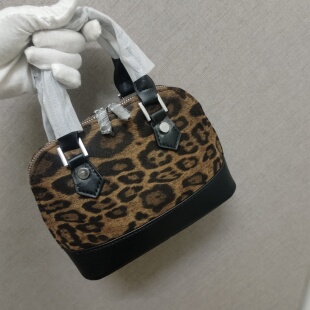 Fashion洋气斜挎豹纹贝壳包女2024新款高颜值通勤时尚通勤单肩包