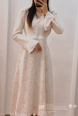 重工羊毛设计师品牌连衣裙时尚优雅轻奢浪漫风