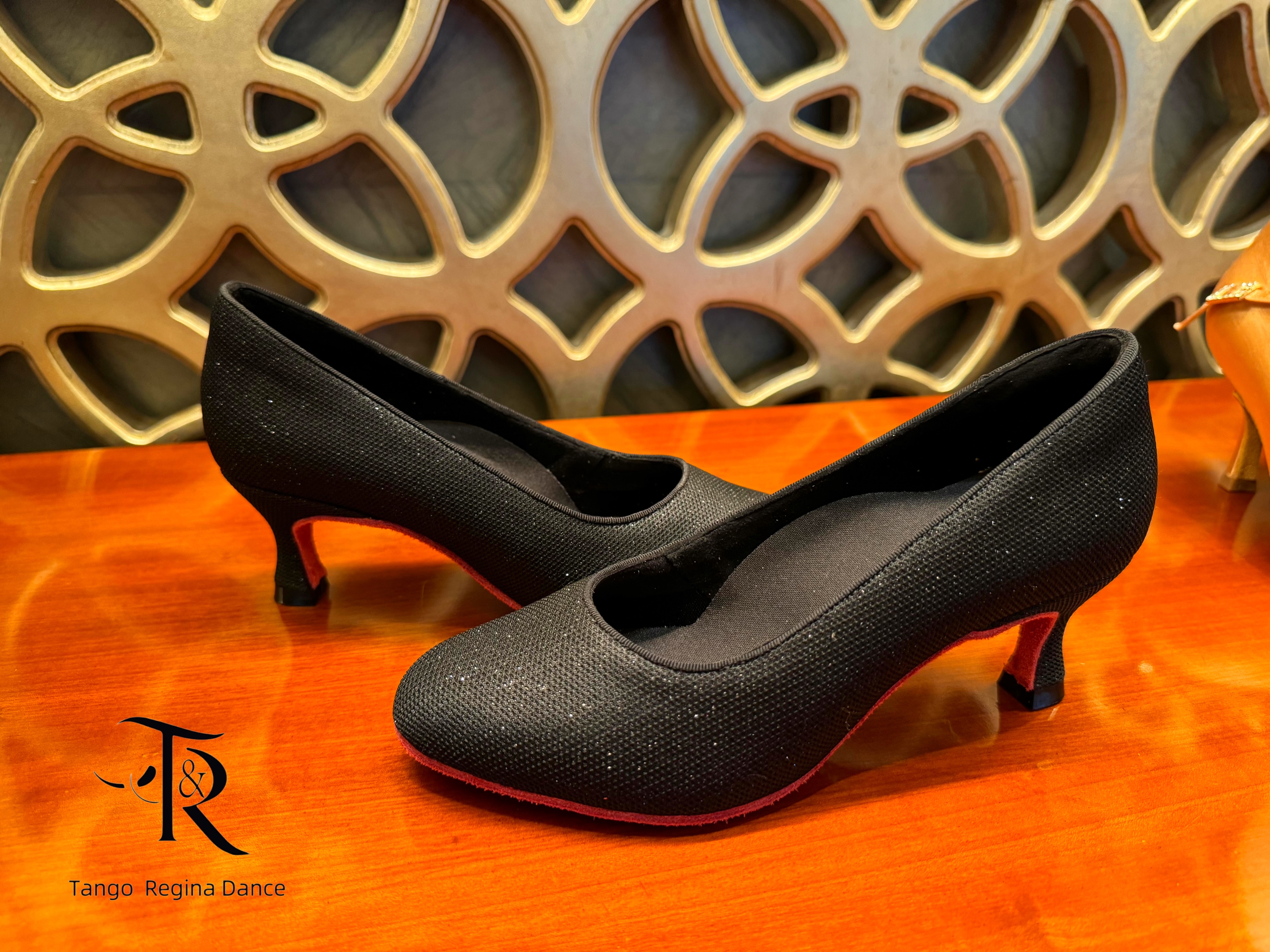 TangoRegina英国女士摩登舞鞋黑天鹅RD表演鞋闪钻鞋