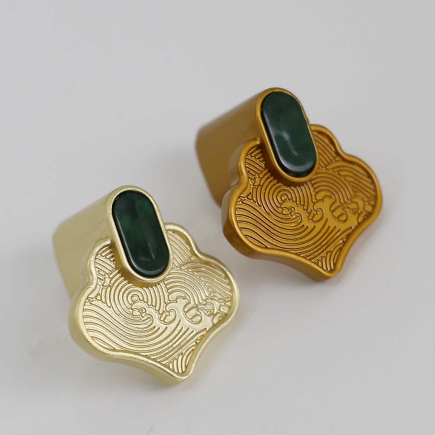 新中式精雕精品配件雕花简约高端大气仿玉石拉手心形柜门抽屉拉手