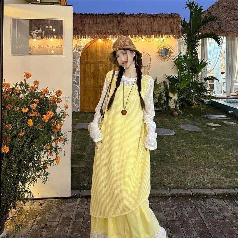 不规则叠穿度假吊带背心连衣裙2026春季新款长袖t恤半身裙三件套