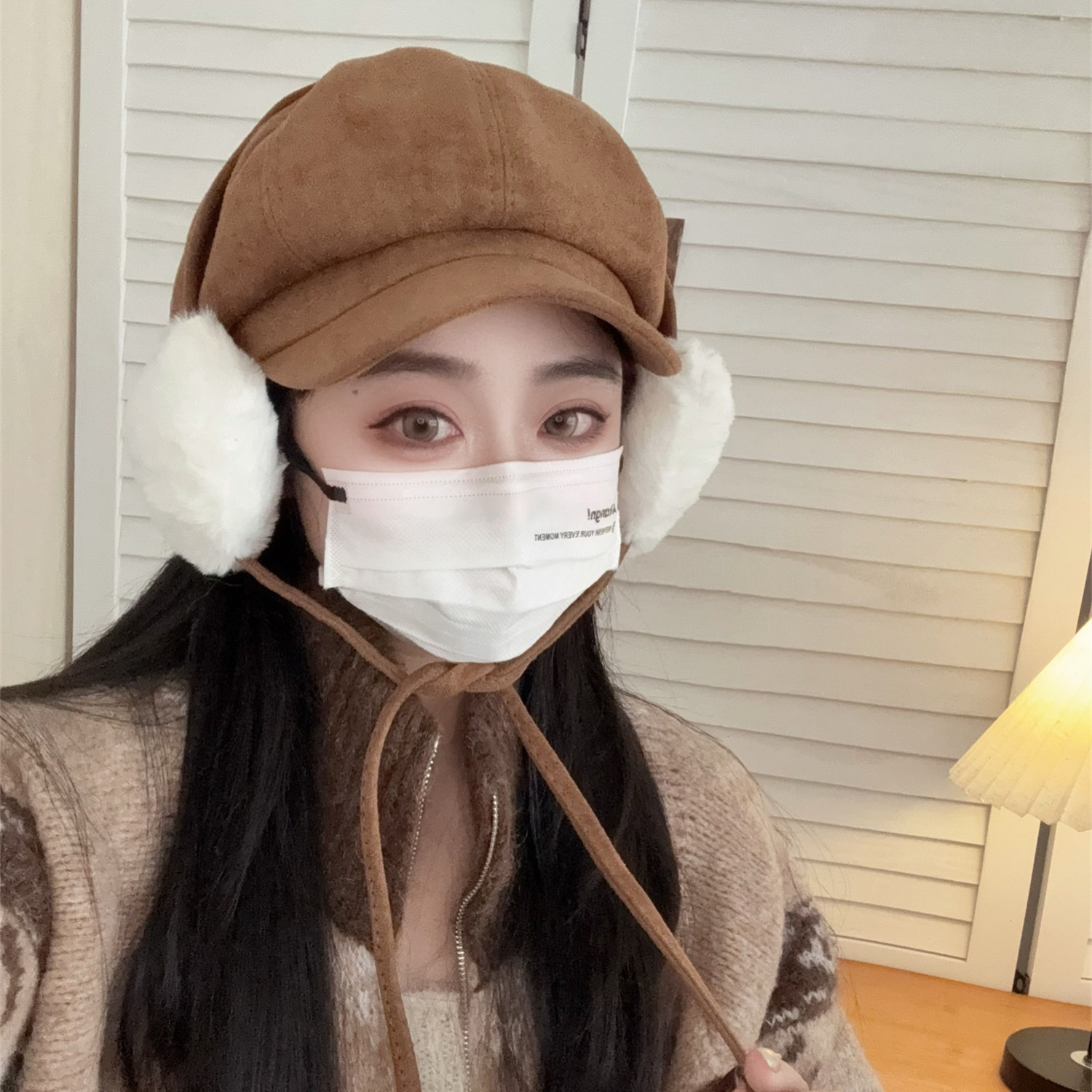 韩系时尚气质纯色保暖护耳八角帽